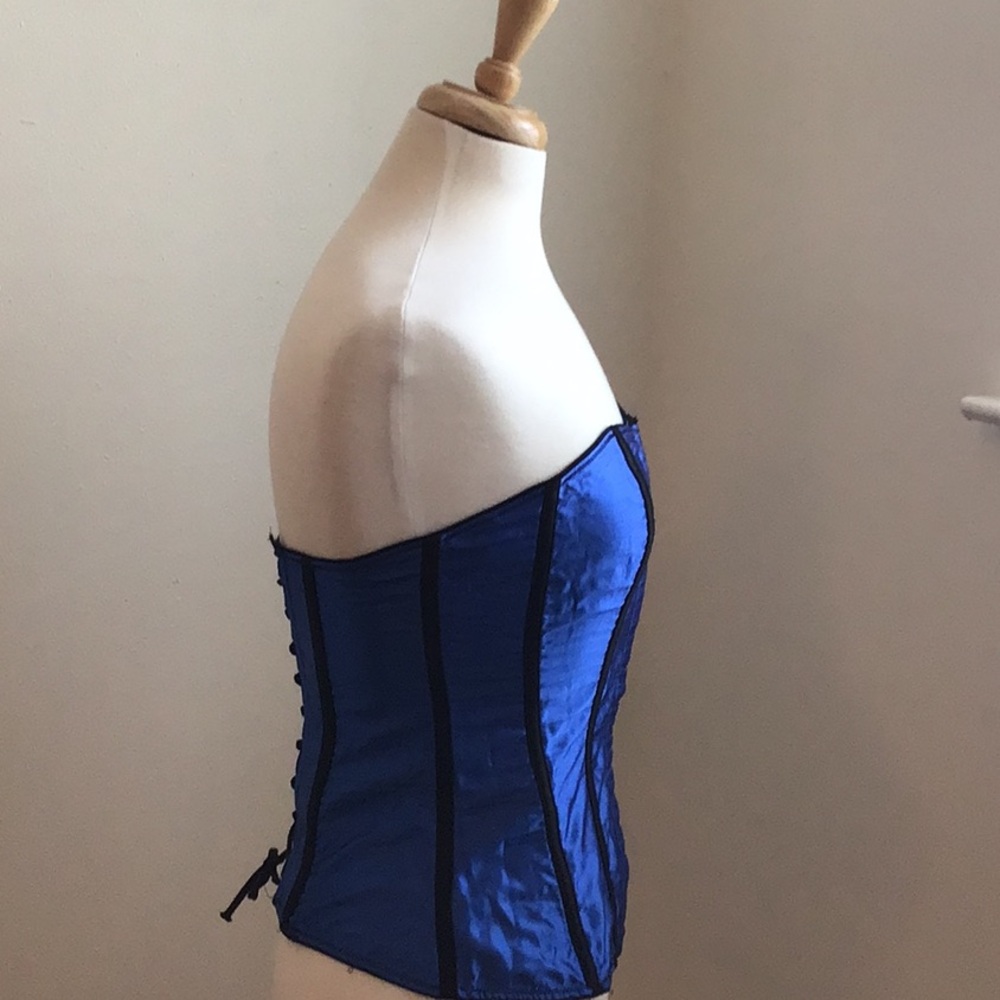 Blue Polyester Corset. From Fredericks of Hollywood - Picture 2 of 5